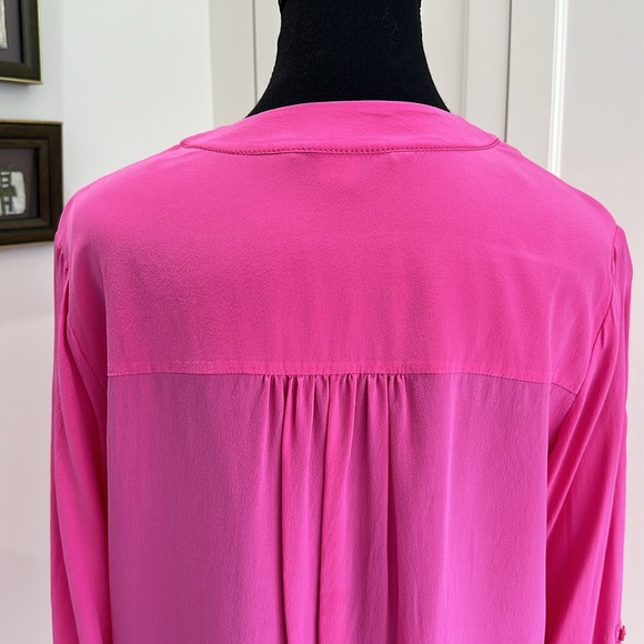 Diane von Furstenberge preloved silk blouse, size 8 - Picture 4 of 8
